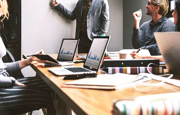 Streamline operations with airport parking reservation software. Visualize real-time data and insights with your team.